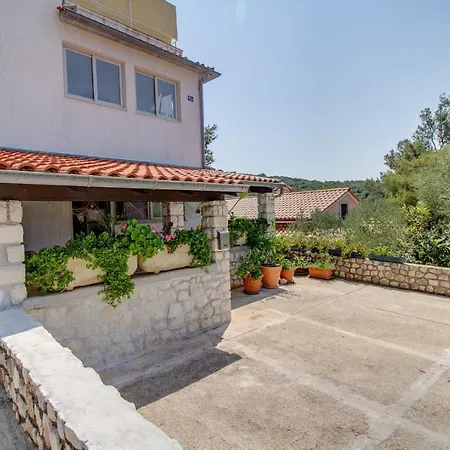 Simpatico Apartment Cunski